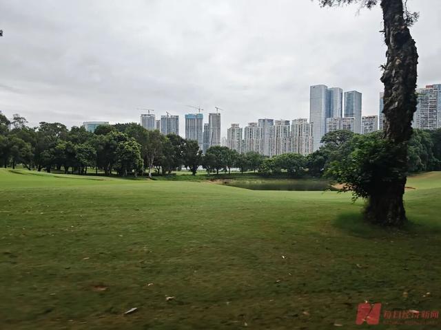 深圳首个高尔夫球场“退役”