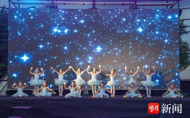 无锡举行2025年“夏翼乘风 点亮星夜”文明实践主题首场活动