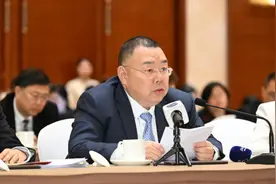 上海国投公司董事长袁国华：科创投资不仅要胸怀，还要保持定力图片