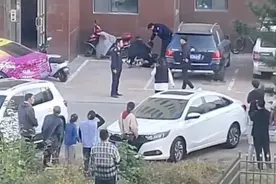 百万粉丝网红被传坠楼，年仅19岁！警方：其男友已被拘留图片