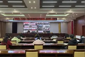香格里拉市召开2025年度城乡居民基本医疗保险参保缴费工作推进会图片