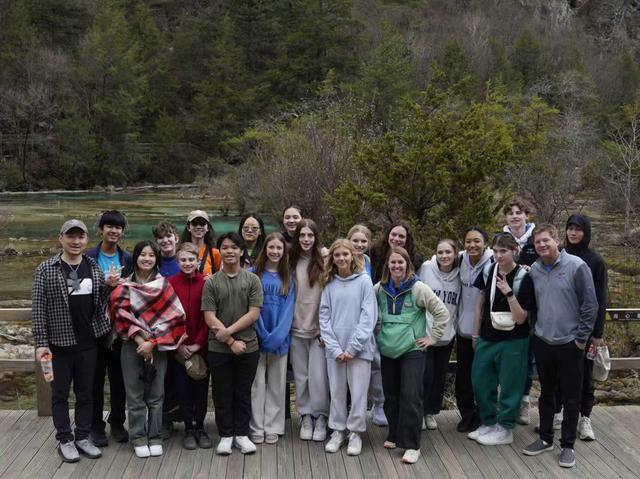 为何国内外游客纷至沓来？外媒记者体验后发现了原因