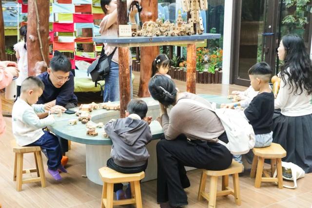 这片焦糖色的“童话森林”，美得藏不住了！