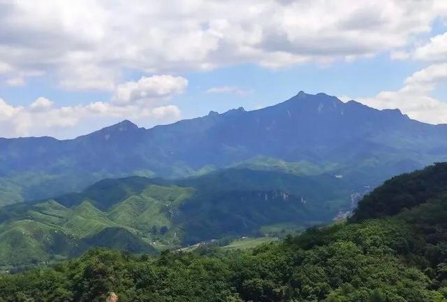 岫岩清凉山风景区：绿海仙踪里的避暑秘境 夏日里最动人的诗篇