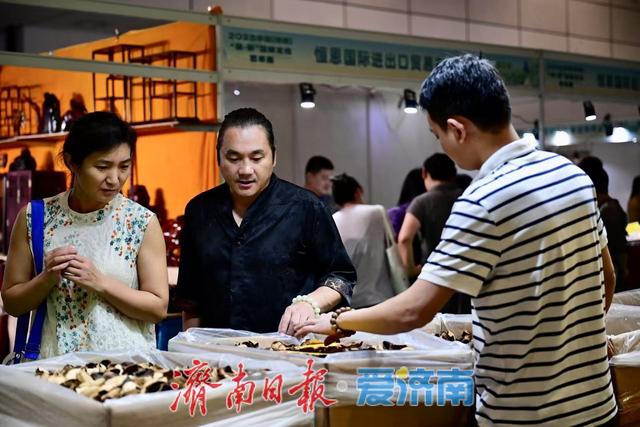 2025中国（济南）“泉·茶”国际文化艺术周盛大启幕