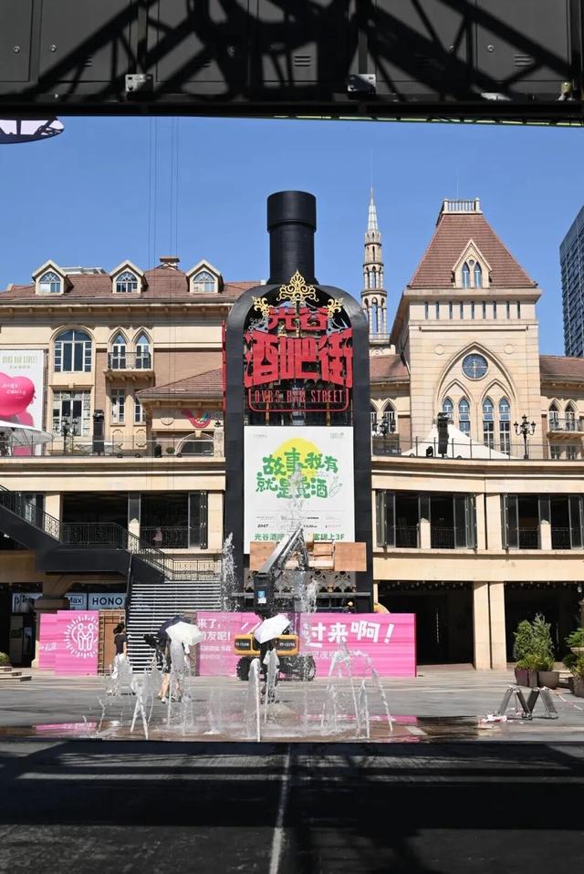 大学新生必看！光谷广场站吃喝玩乐全攻略！