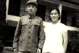 两位百岁老兵，他们的战斗故事令人动容图片