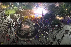 贵阳路边音乐会 “唱响开阳”图片