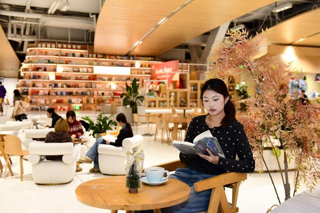 山东威海：积极完善公共文化服务体系