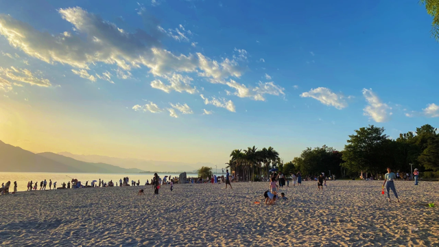 冬季暖阳 凉山不凉