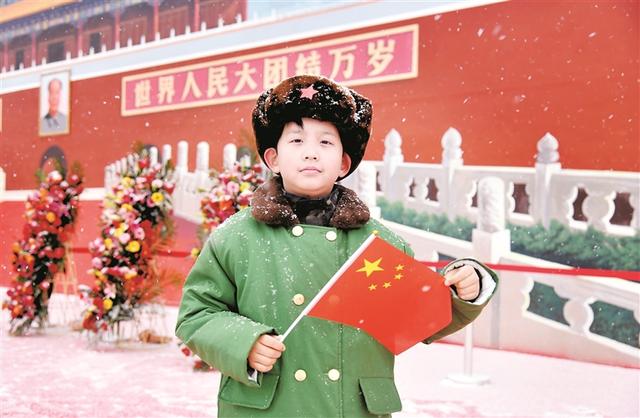 雪中添彩！巨幅墙绘落成