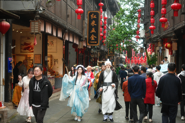 道韵庆双节 · 逍遥游龙虎！2025龙虎山国庆活动上新，假期打卡清单来了！