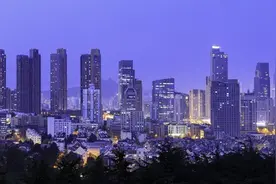 这个经济大省，正在拼命制造“千亿县”图片