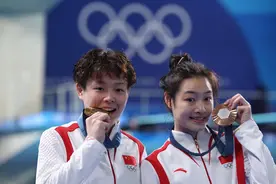 梦剧场|陈艺文夺跳水女子3米板冠军，中国该项目实现奥运十连冠图片