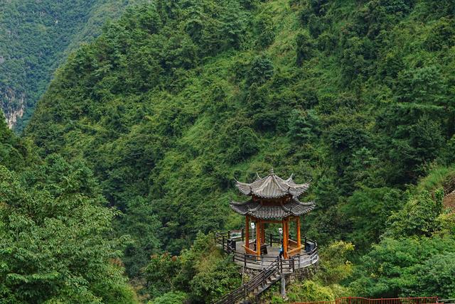 自然奇观与现代体验交融：尼珠河大峡谷重塑生态旅游新高度