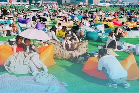 海报 | 直击威海临港新青年音乐节现场图片