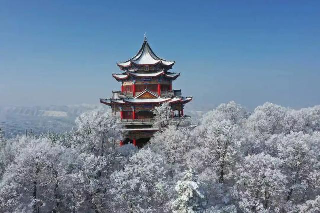 平凉等到了它的初雪