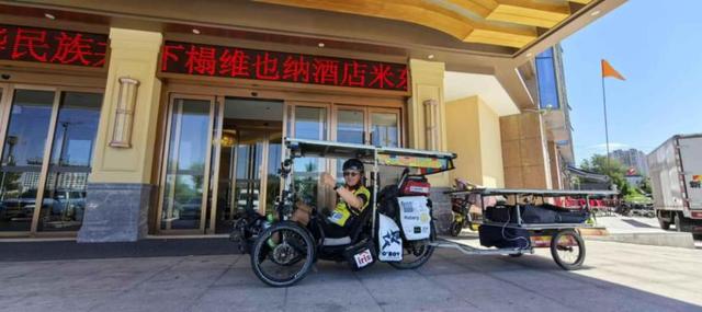 公益骑行联欧亚 沪上收官架心桥 比利时抗癌骑手用车轮传递希望与绿色信念