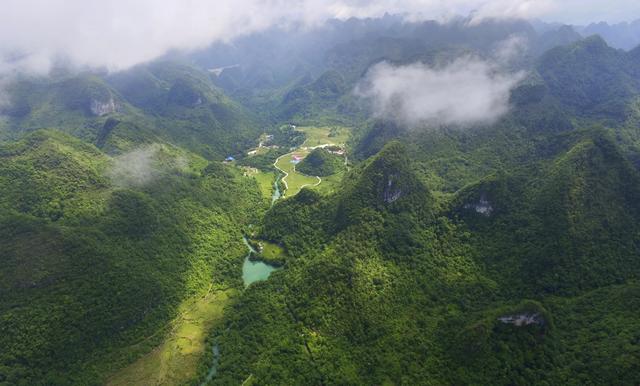 多彩贵州 温泉大省
