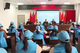 养老护理岗前培训班开到云南绥江 实现“家门口”培训与上海就业无缝对接图片