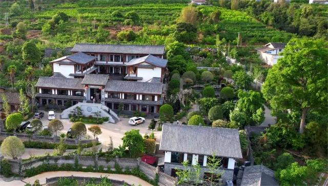 阳光康养 | 德昌角半沟：“银发经济”点亮康养旅游新图景