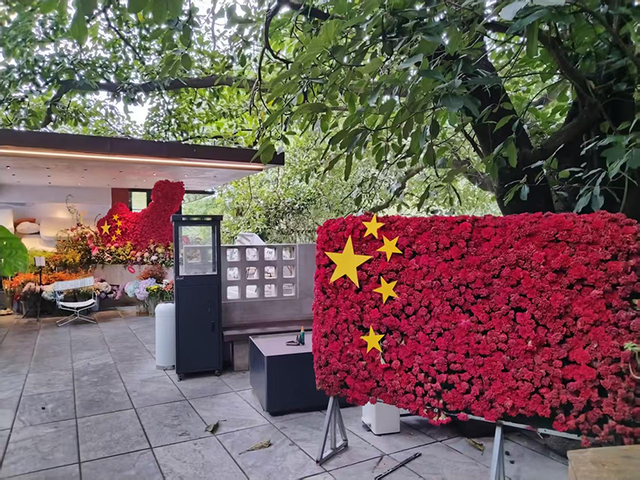 闻着稻香体验民族风情！兴义市上纳灰村：“双节”氛围浓 团结情谊深