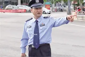 说“有我在，你们别怕！”的他，被评为烈士！图片