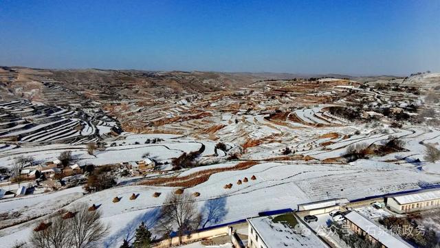 安定区：雪景如画 悄缀山河