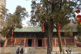 济南灵岩寺千佛殿屋顶保护修缮工程竣工，罗汉像修复入选全国“十佳”图片