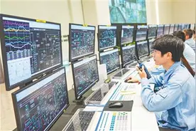 洋浦：海南炼化全面复工复产图片