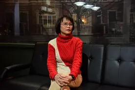 知其难为而为之——访痛批“去中国化”课纲的台湾教师区桂芝图片