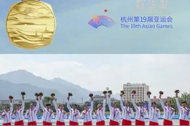 夺金瞬间｜龙舟——中国队夺得女子200米冠军图片