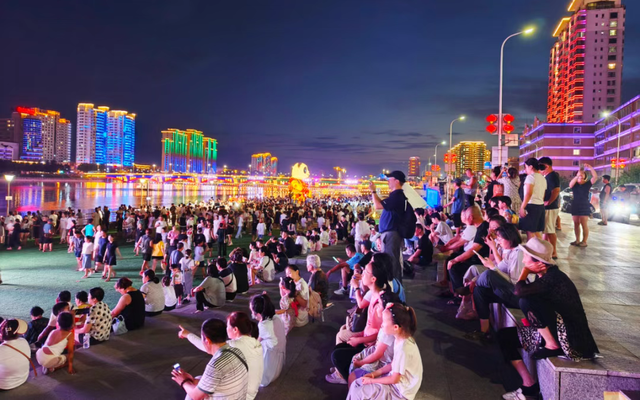第四届网红打卡地 | 灯光璀璨——延吉布尔星畔