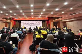 听说，《红楼梦》写到第八十回，曹雪芹悄悄回了趟南京图片