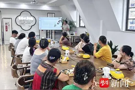 香膏在手，驱蚊无忧！常熟市碧溪街道阅江佳苑社区开展“虞山本草——古法驱蚊香膏制作”活动图片