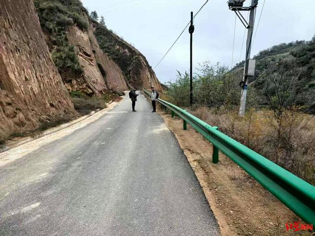 最新！74岁香港老人重走长征路，已成功抵达陕西吴起