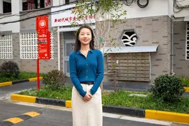 “一张床”嵌入小区，00后沪漂姑娘，在闵行有了一个温暖的“家”图片