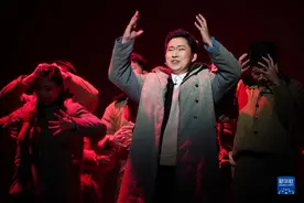 清华大学原创话剧《马兰花开》在港首演图片