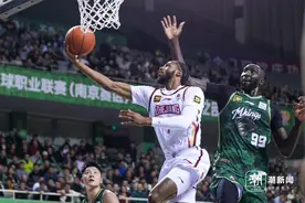 浙江稠州金租男篮客场不敌南京，下个主场迎战广东男篮，潮新闻邀你去看球图片