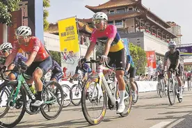 “中国仙作杯”第二届仙境骑游自行车公开开赛图片