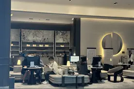 直击“沪九条”落地：售楼部半夜迎集中认购，部分新盘拟收回折扣图片