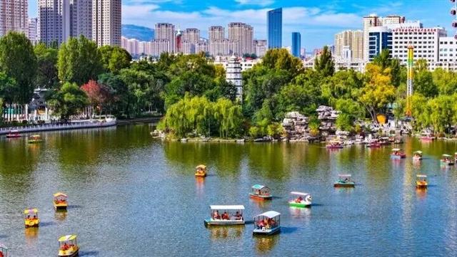 西宁哪里的秋景最好看？