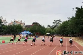 广西1.89万考生迎来体育统考 考试首日平稳有序图片