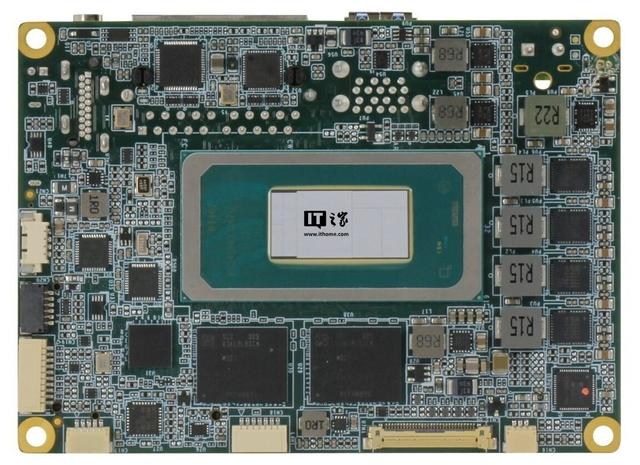 全球首款酷睿Ultra 2单板电脑发布，板载32GB内存