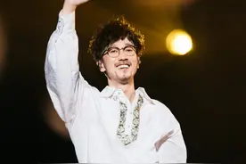 周传雄接受《环球时报》专访：《黄昏》创作于人生低谷，带我走向高峰图片