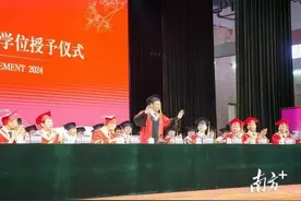 钟南山否认病重传闻：目前康复得还不错，仍在院治疗图片