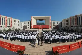 北京协和医学院举办开学典礼，新校区同步启用图片