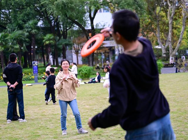 第八届进博会丨上海：打造城市文化生活街区