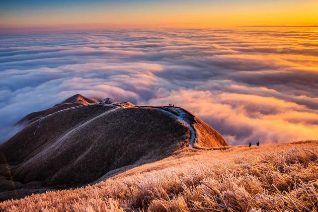 立冬赴吉安！武功山、羊狮慕云海正翻涌成冬日仙境