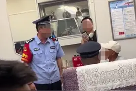 儿子手术母亲买三张火车票被无座男子指责霸座？官方：可超座购票图片